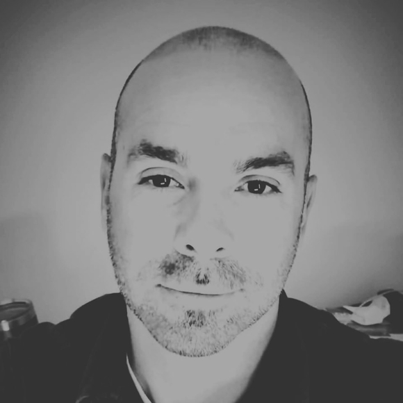 Meet your Posher, Peter - Picture 1 of 1